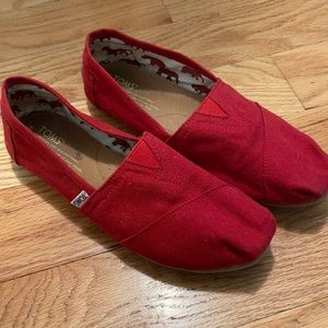 Slip on Women’s Tom’s size 7